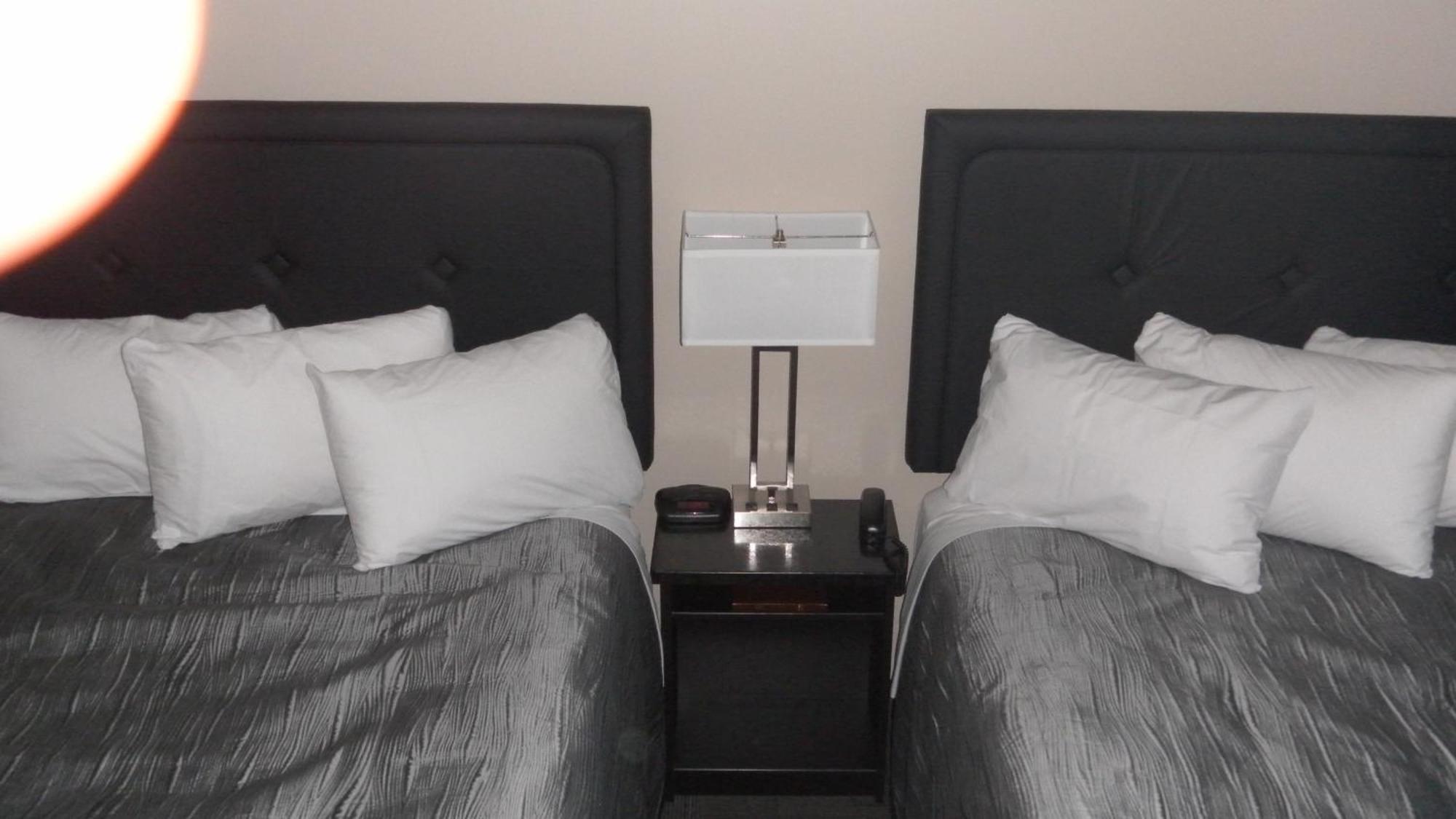 Stampeder Inn Ponoka Номер фото