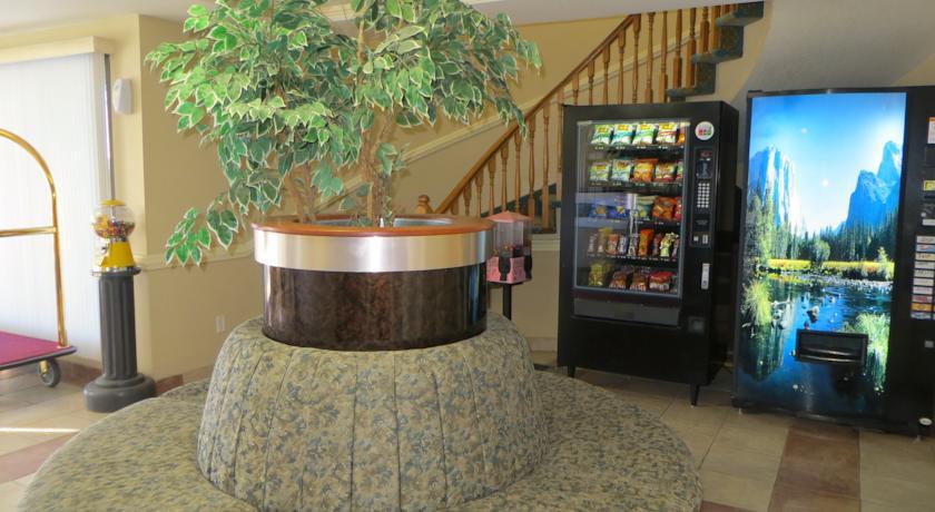 Stampeder Inn Ponoka Экстерьер фото